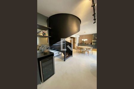 Apartamento à venda com 2 quartos, 195m² em Moema, São Paulo