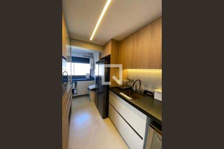 Apartamento à venda com 2 quartos, 195m² em Moema, São Paulo
