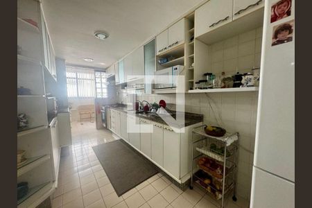 Apartamento à venda com 5 quartos, 346m² em Icaraí, Niterói