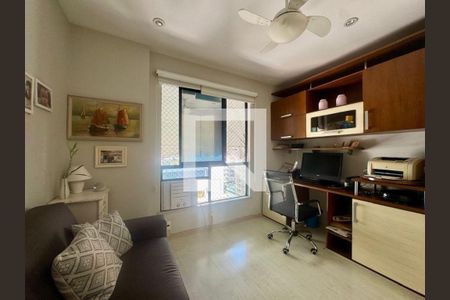 Apartamento à venda com 5 quartos, 346m² em Icaraí, Niterói