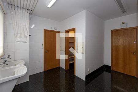 Área de Serviço de apartamento para alugar com 3 quartos, 337m² em Vila da Serra, Nova Lima