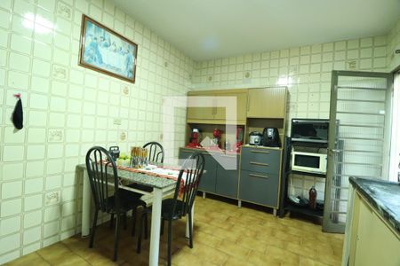Cozinha de casa para alugar com 4 quartos, 299m² em Marta Helena, Uberlândia