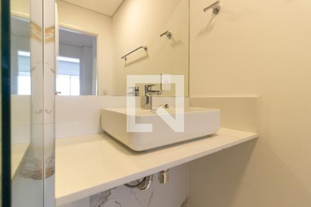 Banheiro da Suíte de apartamento à venda com 3 quartos, 152m² em Cerqueira César, São Paulo