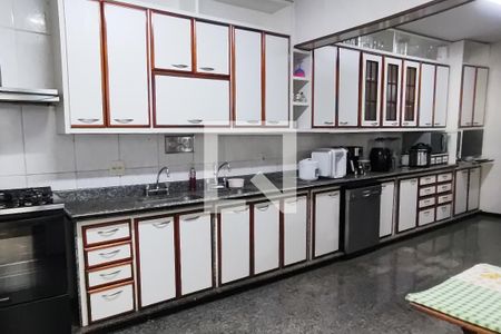 Cozinha de casa de condomínio para alugar com 5 quartos, 722m² em Taquara, Rio de Janeiro