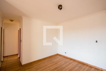 Sala de apartamento para alugar com 3 quartos, 69m² em Jardim do Estádio, Santo André