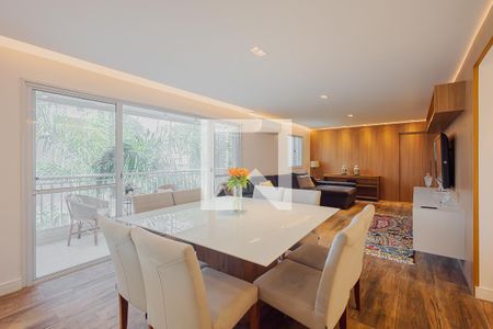 Sala de apartamento à venda com 3 quartos, 120m² em Pinheiros, São Paulo