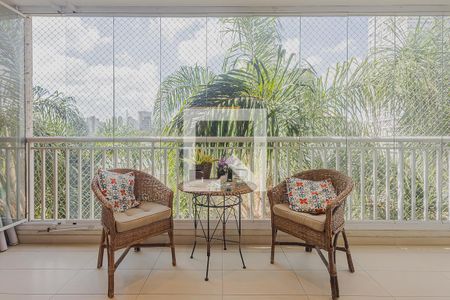 Varanda de apartamento à venda com 3 quartos, 120m² em Pinheiros, São Paulo