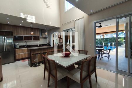 Sala de Jantar de casa de condomínio à venda com 4 quartos, 381m² em Swiss Park, Campinas