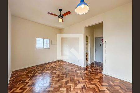 Sala de apartamento para alugar com 1 quarto, 38m² em Centro, Rio de Janeiro