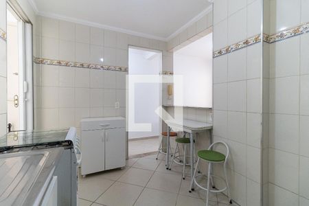 Cozinha de apartamento para alugar com 2 quartos, 71m² em Aclimação, São Paulo