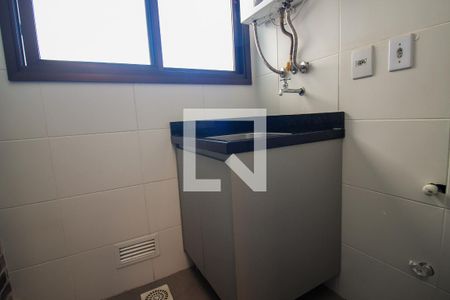 Área de Serviço de apartamento para alugar com 3 quartos, 89m² em Camaquã, Porto Alegre