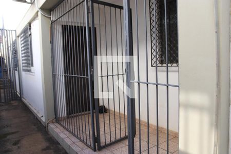 Área externa de casa para alugar com 3 quartos, 80m² em Setor Sul, Goiânia