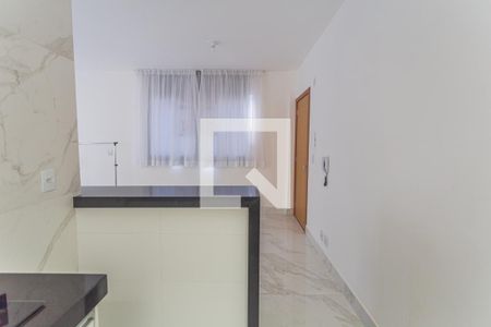 Cozinha de apartamento à venda com 1 quarto, 48m² em São Pedro, Belo Horizonte