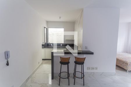 Cozinha de apartamento à venda com 1 quarto, 48m² em São Pedro, Belo Horizonte