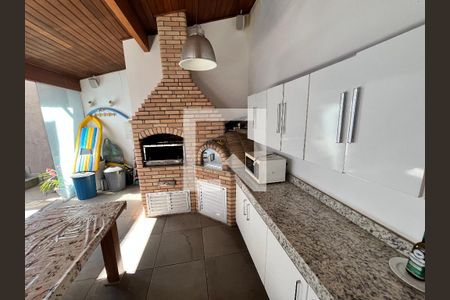 Churrasqueira de casa para alugar com 5 quartos, 200m² em Água Fria, São Paulo