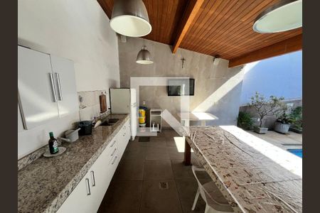 Churrasqueira de casa para alugar com 5 quartos, 200m² em Água Fria, São Paulo