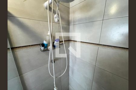 Banheiro de Serviço de casa para alugar com 5 quartos, 200m² em Água Fria, São Paulo