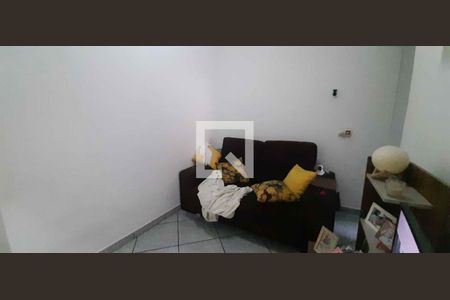 Casa 2 - Sala de casa à venda com 3 quartos, 200m² em Santa Maria, Osasco
