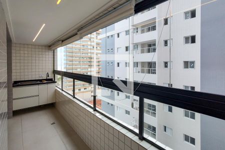 Sacada de apartamento para alugar com 1 quarto, 45m² em Vilamar, Praia Grande