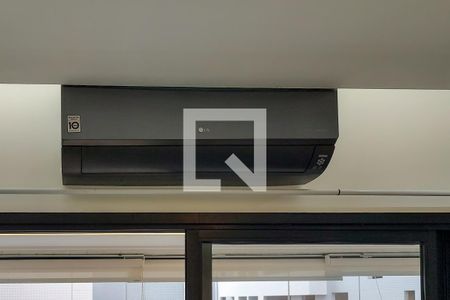 Sala de apartamento para alugar com 1 quarto, 45m² em Vilamar, Praia Grande