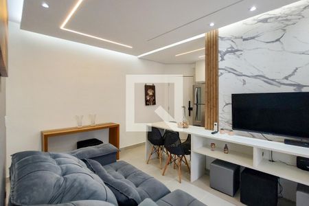 Sala de apartamento para alugar com 1 quarto, 45m² em Vilamar, Praia Grande