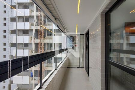 Sacada de apartamento para alugar com 1 quarto, 45m² em Vilamar, Praia Grande