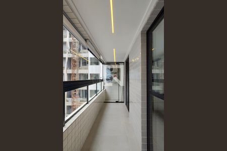 Sacada de apartamento para alugar com 1 quarto, 45m² em Vilamar, Praia Grande