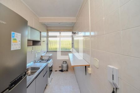 Cozinha e Área de Serviço de apartamento para alugar com 1 quarto, 38m² em Passo D’areia, Porto Alegre