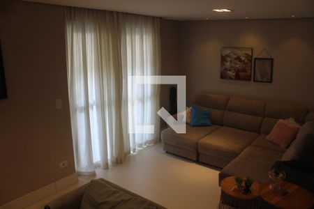 Sala de casa de condomínio à venda com 3 quartos, 200m² em Vila Bertioga, São Paulo