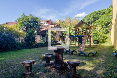 Área comum de casa de condomínio para alugar com 1 quarto, 32m² em Vila Nova, Porto Alegre
