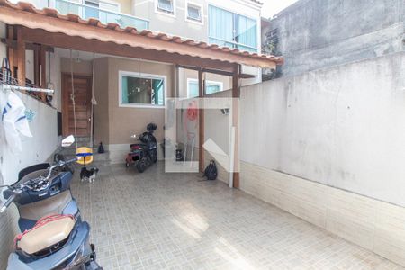 Garagem de casa à venda com 3 quartos, 107m² em Vila Medeiros, São Paulo