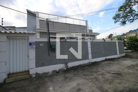 Fachada de casa à venda com 4 quartos, 225m² em Vila Kosmos, Rio de Janeiro