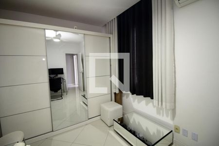 Quarto 1- escritório de casa à venda com 4 quartos, 225m² em Vila Kosmos, Rio de Janeiro