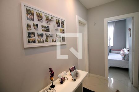 Corredor - Quartos de casa à venda com 4 quartos, 225m² em Vila Kosmos, Rio de Janeiro