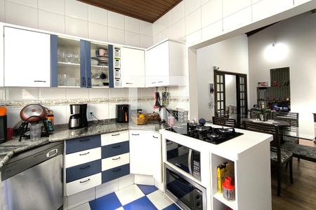 Cozinham de casa para alugar com 3 quartos, 250m² em Vila Nova Medeiros, Jundiaí
