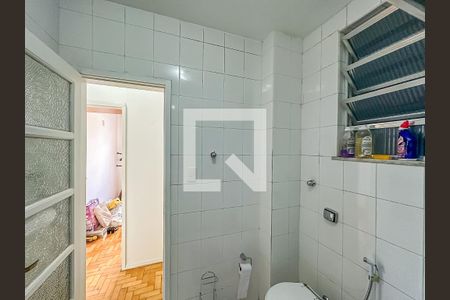 Banheiro de apartamento para alugar com 2 quartos, 62m² em Botafogo, Rio de Janeiro