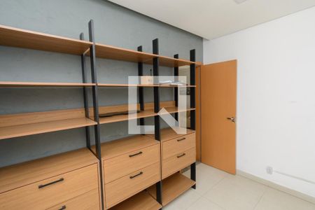 Quarto 1 de apartamento para alugar com 2 quartos, 60m² em Novo das Indústrias, Belo Horizonte