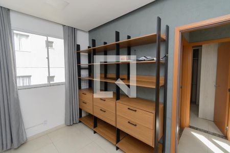 Quarto 1 de apartamento para alugar com 2 quartos, 60m² em Novo das Indústrias, Belo Horizonte