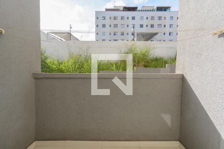 Varanda da Sala de apartamento para alugar com 2 quartos, 60m² em Novo das Indústrias, Belo Horizonte