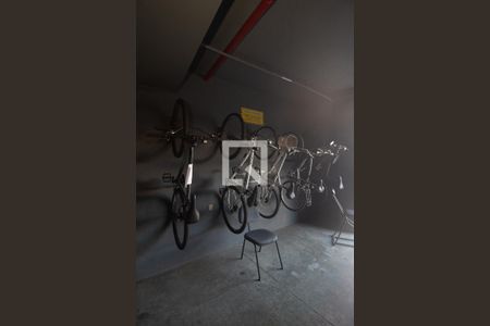 Bicicletario de kitnet/studio para alugar com 1 quarto, 27m² em Partenon, Porto Alegre