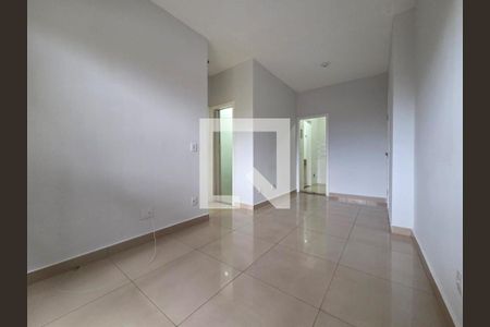 Foto 19 de apartamento à venda com 2 quartos, 50m² em Planalto, Belo Horizonte