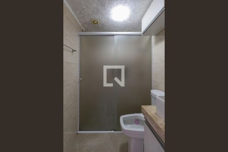 Banheiro de apartamento à venda com 2 quartos, 54m² em Vila Ré, São Paulo