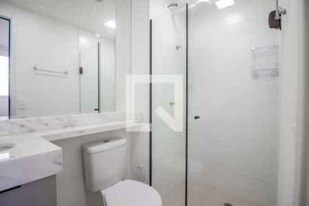 Banheiro de apartamento para alugar com 1 quarto, 25m² em Vila Butantã, São Paulo