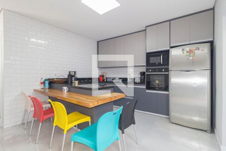 Cozinha de casa de condomínio para alugar com 4 quartos, 150m² em Quarta Parada, São Paulo