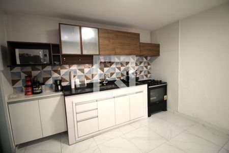 Cozinha de casa à venda com 3 quartos, 130m² em Irajá, Rio de Janeiro