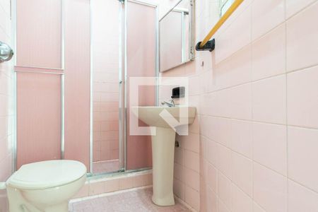 Banheiro de apartamento à venda com 2 quartos, 58m² em Grajaú, Rio de Janeiro