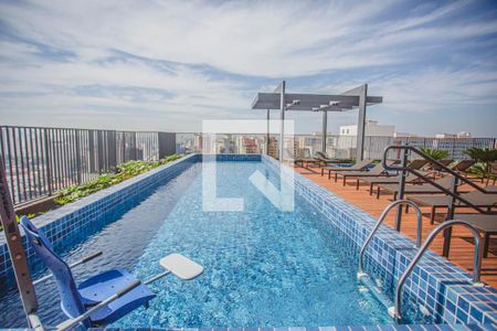 Studio à venda com 25m², 1 quarto e sem vagaÁrea comum - Piscina