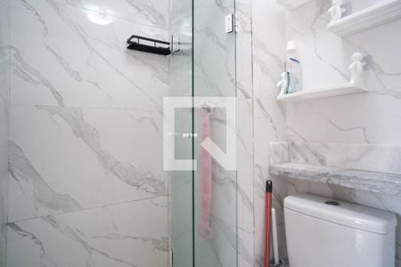 Banheiro de apartamento à venda com 2 quartos, 45m² em Cidade Patriarca, São Paulo