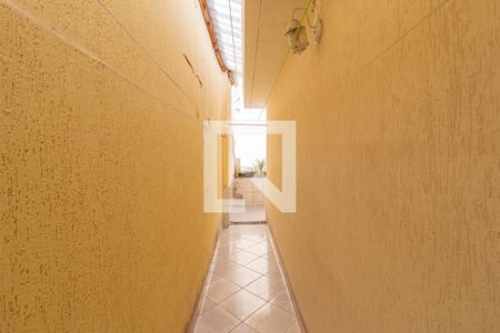 Quintal de casa à venda com 2 quartos, 125m² em Santo Antônio, Osasco