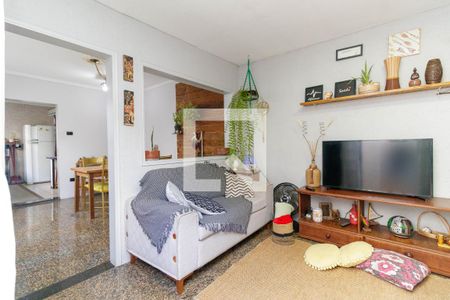 Sala de casa à venda com 3 quartos, 210m² em São Lucas, São Paulo